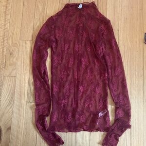 XS Free People red mesh long sleeve